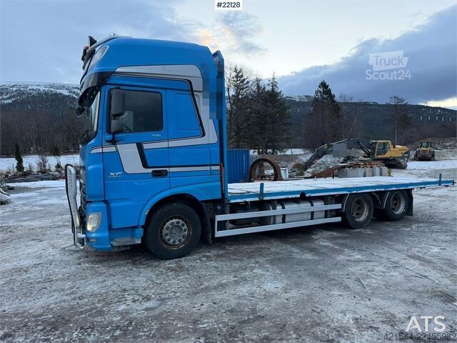 Платформенный трейлер DAF XF 510 6x2