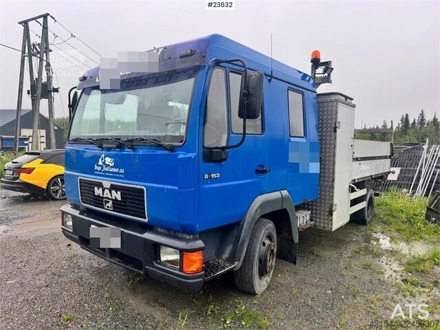 Платформенный трейлер MAN 8.152 LC Crew Cab Truck – 7 Seats