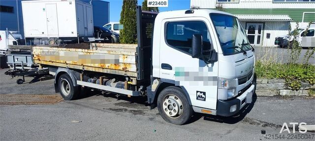 Платформенный трейлер Mitsubishi Fuso Canter 4x2 flatbed truck for sale as a repair