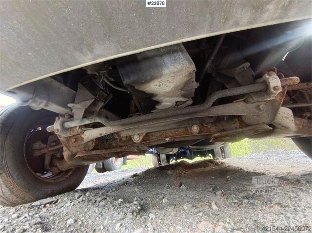 Plattformtrailer Mercedes-Benz 616 CDI 5-seater flatbed truck as a repair object