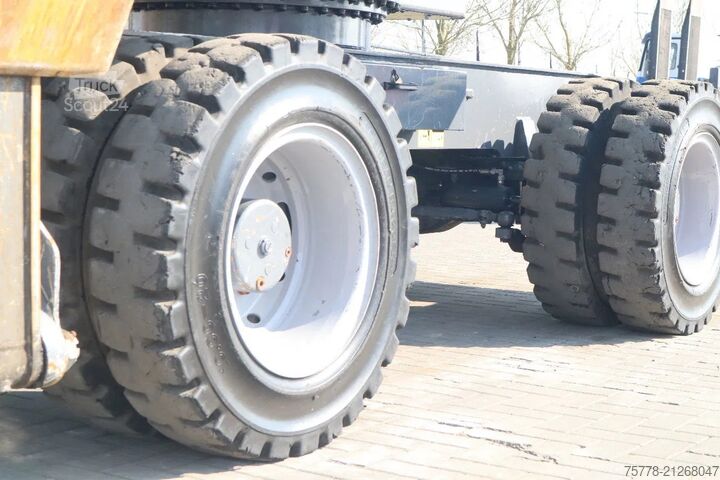 Excavadora de ruedas Fuchs MHL 320 | PEEL GRAB | UMSCHLAG | GOOD TIRES