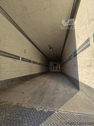شبه مقطورة مبردة SCHMITZ SK024