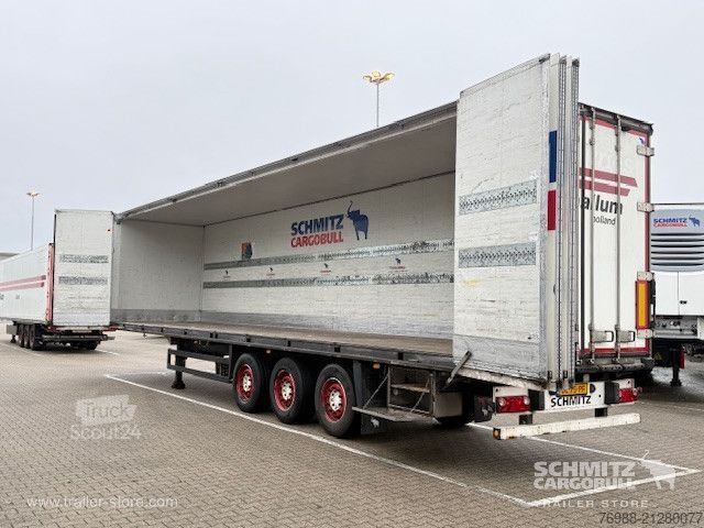 Kofferauflieger Schmitz Cargobull Trockenfrachtkoffer Faltwand