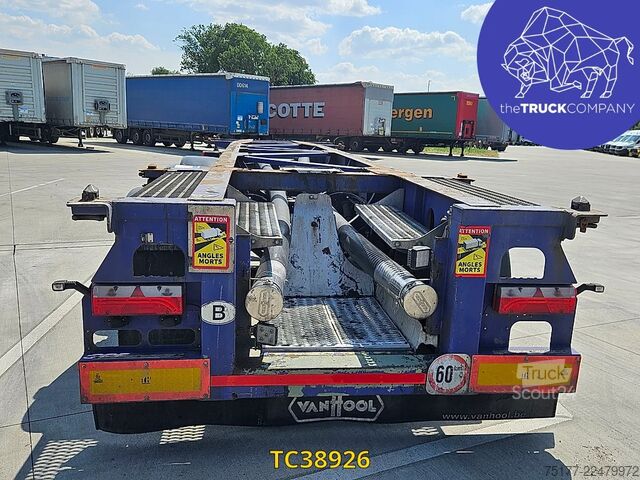 Transport de conteneurs Vanhool 30 ‘ , 20’. ADR