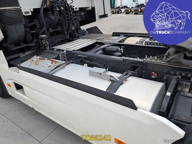 Standard-SZM Renault T 520