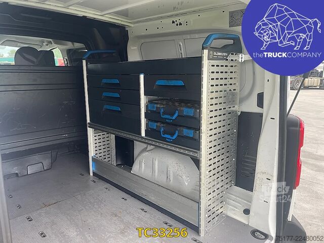 Panelvan Opel Vivaro 2.0 CDTI DUBBELE CABINE - 5 ZITPLAATSEN