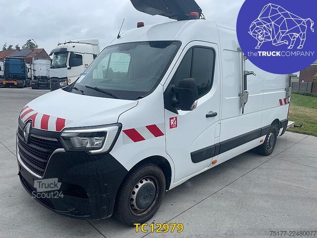 Løfteplattform Renault Master 145.35 klubb