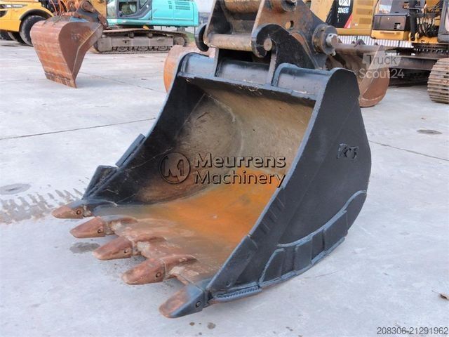 Chain excavator CATERPILLAR 320GC