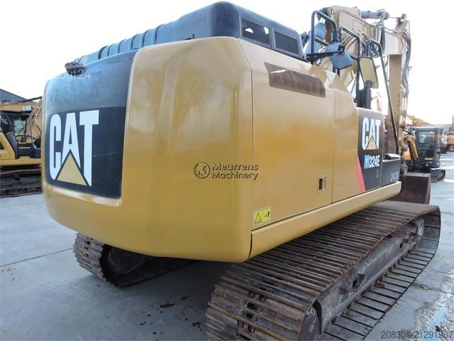 Chain excavator CATERPILLAR 324EL