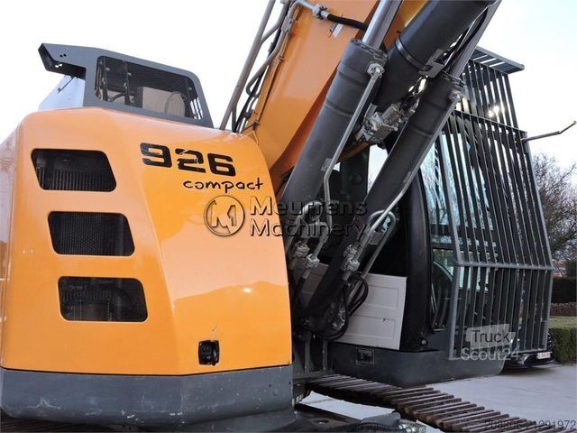 Excavadora de cadenas LIEBHERR R926