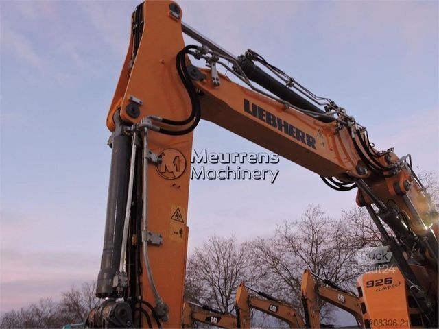 Excavadora de cadenas LIEBHERR R926