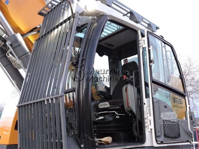 Excavadora de cadenas LIEBHERR R926