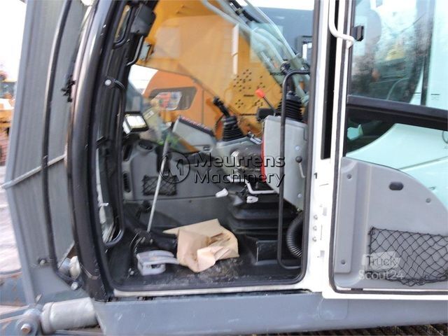 Excavadora de cadenas LIEBHERR R926