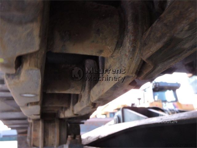 Excavadora de cadenas LIEBHERR R926