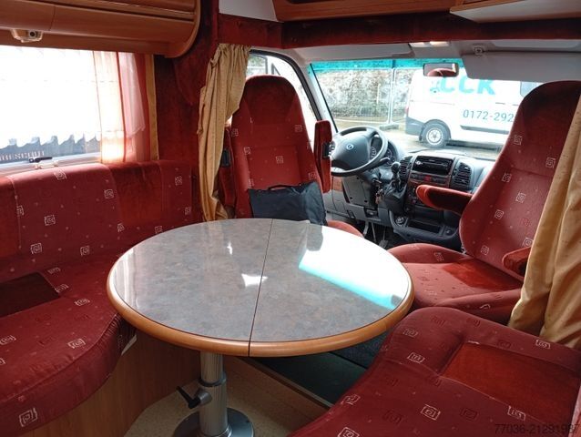 Polintegriran avtodom RAPIDO 786F,Klima,Aufbauheiz. dKüar,F.Bett,Marki