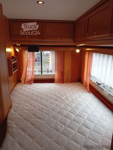 Polintegriran avtodom RAPIDO 786F,Klima,Aufbauheiz. dKüar,F.Bett,Marki