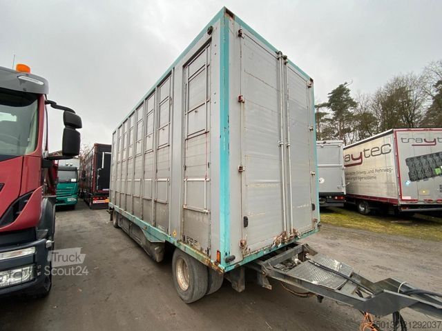 Przyczepa do transportu koni MENKE-JANZEN 3.Stock Viehanhänger 56m² 40 km/h Zulassung