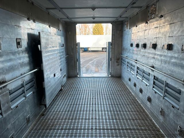 Viehtransporter LKW MERCEDES-BENZ Actros 1830L 4x2EU6e 1.Stock FINKL *Original KM*