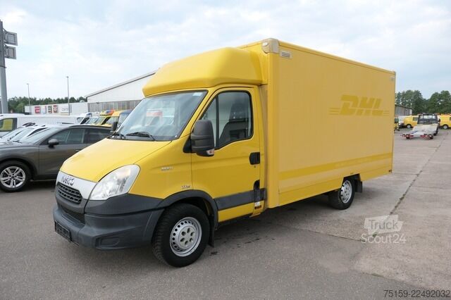Laatikkoauto iveco Daily 35 S11 C30C AUTOMATIK KAMERA Regale LUFT DURCHGANG EURO-5 CoC