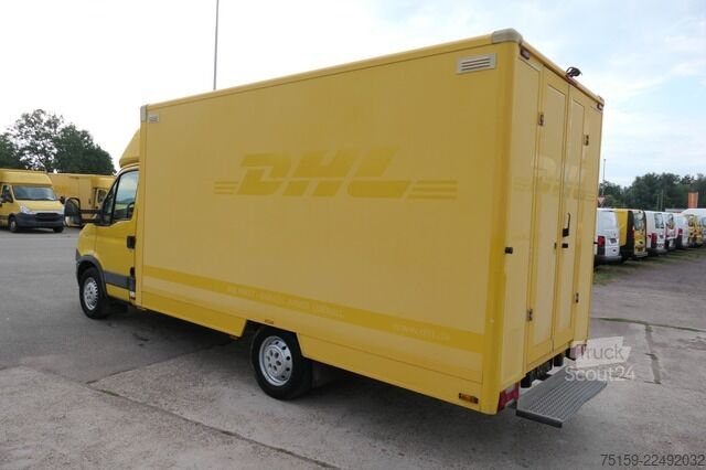 Laatikkoauto iveco Daily 35 S11 C30C AUTOMATIK KAMERA Regale LUFT DURCHGANG EURO-5 CoC