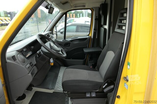 Laatikkoauto iveco Daily 35 S11 C30C AUTOMATIK KAMERA Regale LUFT DURCHGANG EURO-5 CoC
