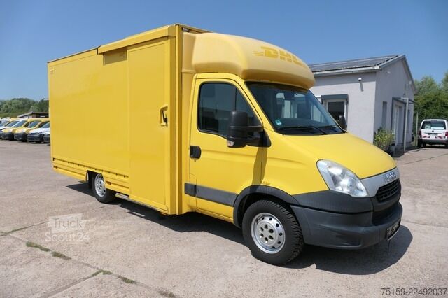 Laatikkoauto iveco Daily 35 S11 C30C AUTOMATIK KAMERA Regale LUFT DURCHGANG EURO-5 CoC