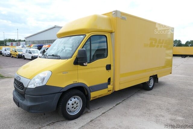 Laatikkoauto iveco Daily 35 S11 C30C AUTOMATIK KAMERA Regale LUFT DURCHGANG EURO-5 CoC