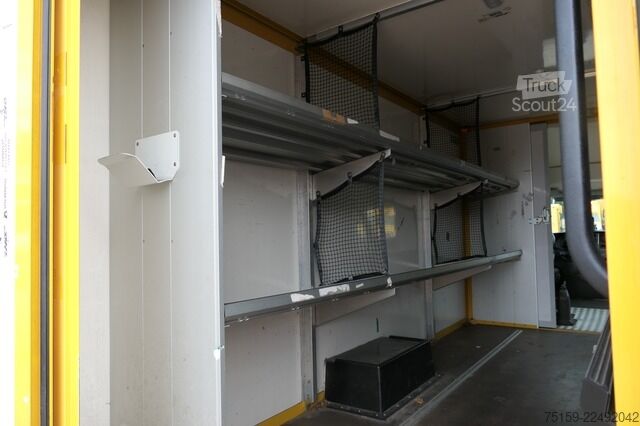 Laatikkoauto iveco Daily 35 S11 C30C AUTOMATIK KAMERA Regale LUFT DURCHGANG EURO-5 CoC