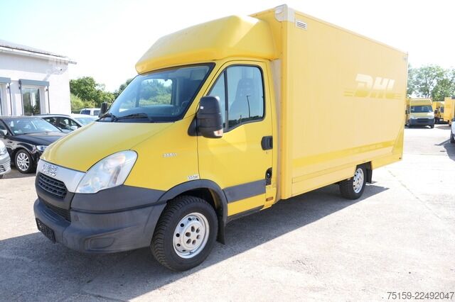 Laatikkoauto iveco Daily 35 S11 C30C AUTOMATIK KAMERA Regale LUFT DURCHGANG EURO-5 CoC