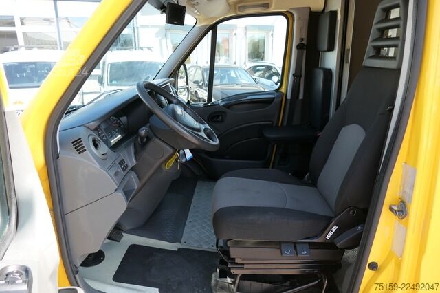Laatikkoauto iveco Daily 35 S11 C30C AUTOMATIK KAMERA Regale LUFT DURCHGANG EURO-5 CoC