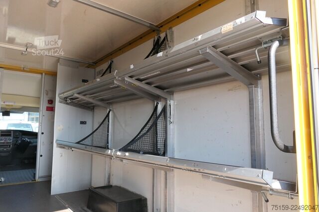 Laatikkoauto iveco Daily 35 S11 C30C AUTOMATIK KAMERA Regale LUFT DURCHGANG EURO-5 CoC