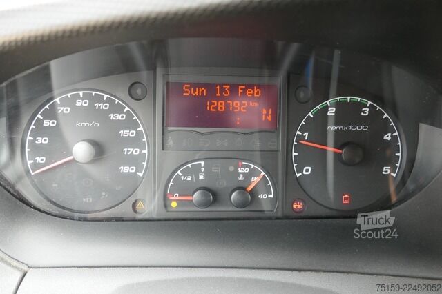 Laatikkoauto iveco Daily 35 S11 C30C AUTOMATIK KAMERA MAXI KAMERA Regale LUFT - EURO 5 - CoC
