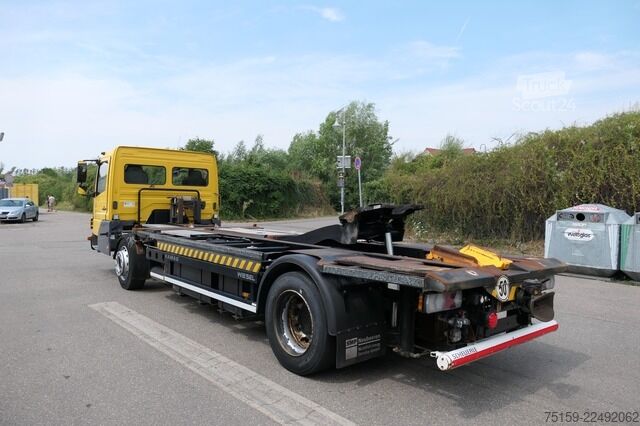 Camion con cassone intercambiabile mercedes-benz KAMAG WBH 25 Wiesel Sattelkupplung Umsetzfahrz.