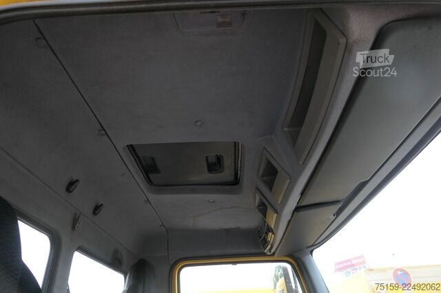 Camion con cassone intercambiabile mercedes-benz KAMAG WBH 25 Wiesel Sattelkupplung Umsetzfahrz.