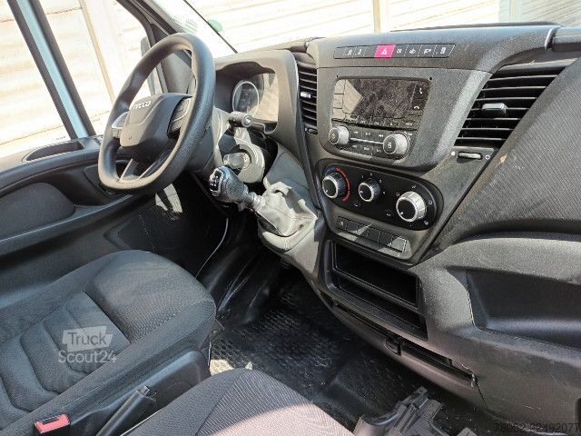 Autocarro con cassone IVECO 35C14