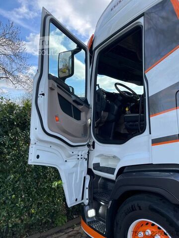 Standard-SZM DAF XG+ 530 FT