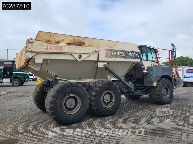 Wywrotka Terex TA300 Tail gate