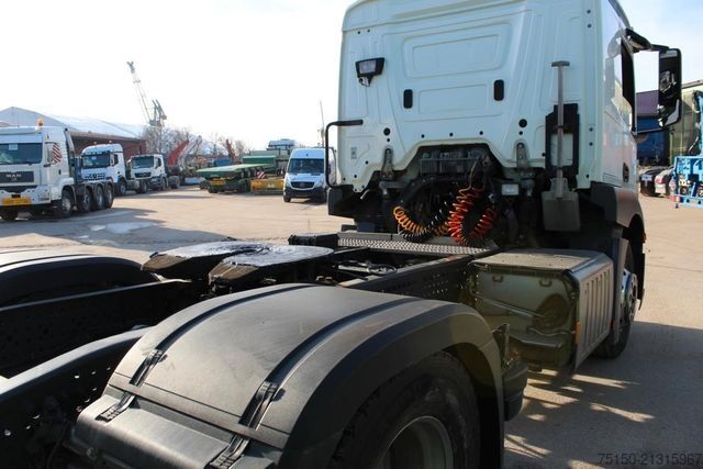 Camion de materiale periculoase MERCEDES-BENZ 1840 4x2 BLS - FIN: 343176