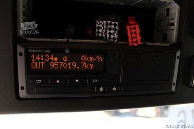 Camion de materiale periculoase MERCEDES-BENZ 1840 4x2 BLS - FIN: 343176