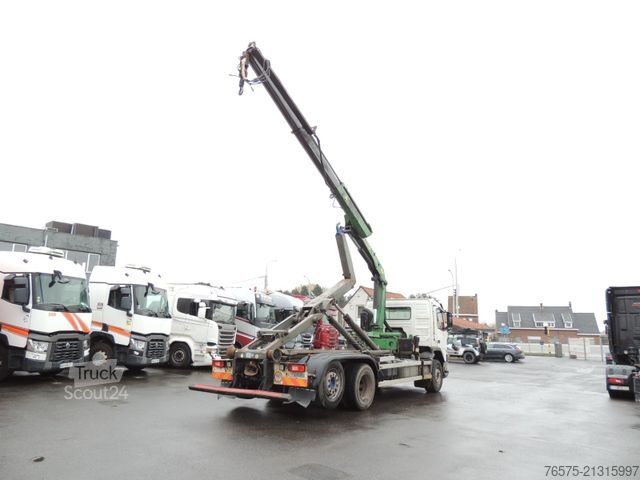Āķa konteineru automašīna VOLVO FM9 300 6x2 Abrollkipper + kran