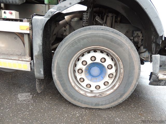 Āķa konteineru automašīna VOLVO FM9 300 6x2 Abrollkipper + kran
