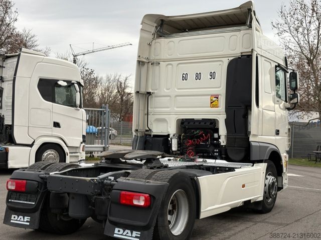Standardowy ciągnik siodłowy DAF XF 530 *Euro 6d *SC*Intarder*Vollspoiler*480