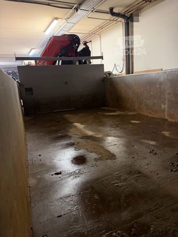 Dreiseitenkipper LKW MAN TGS 28.480 4X4 NACHLAUFACHSE FASSI 365 FRONTKRAN