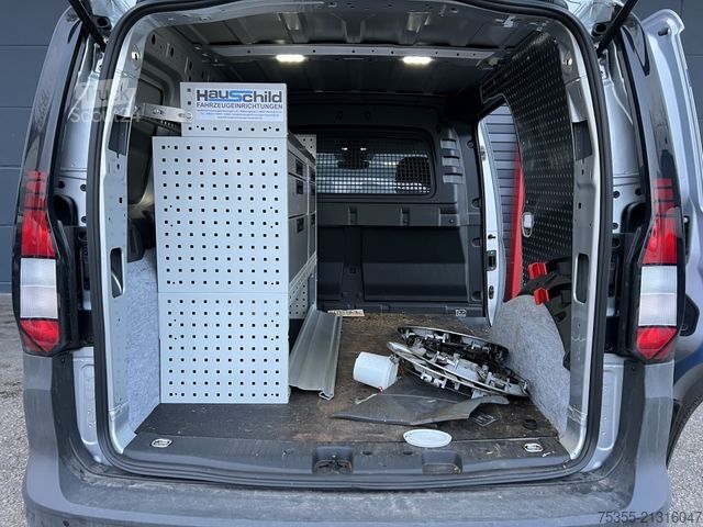 Furgoneta VOLKSWAGEN Caddy 2.0 TDI Basis 4x4 ACC Spurhalte Airbag OK