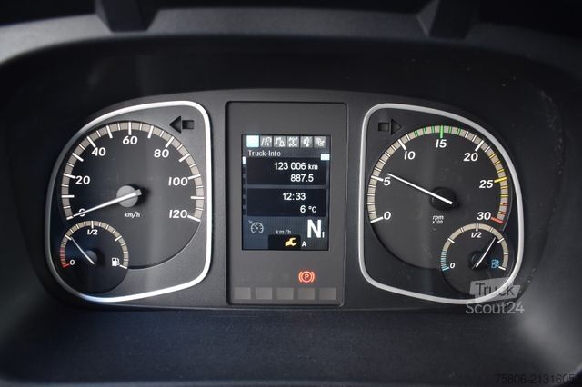 Camion frigorifique MERCEDES-BENZ Atego 1530 2-Zonen Tiefkühl Carrier LBW