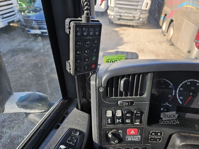 Kanca kasalı yük kamyonu (roll-off) SCANIA R480LB 8X4*4HHA MOTORSCHADEN! 3-Pedal J