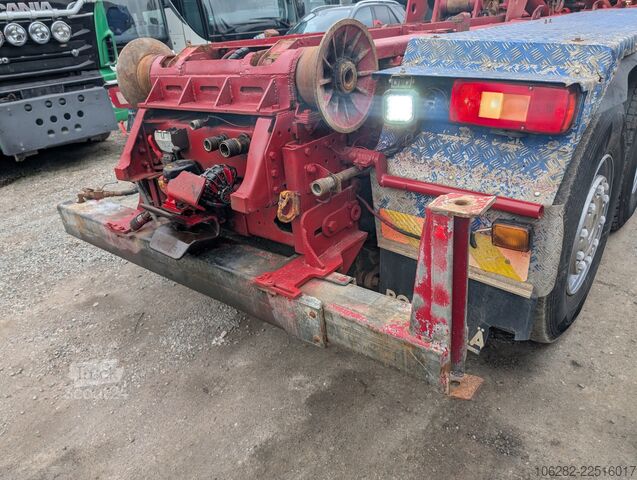 Camião porta-contentores de gancho Volvo FH520 -37 8X4 JOAB Lift+Lenkachse Blatt/