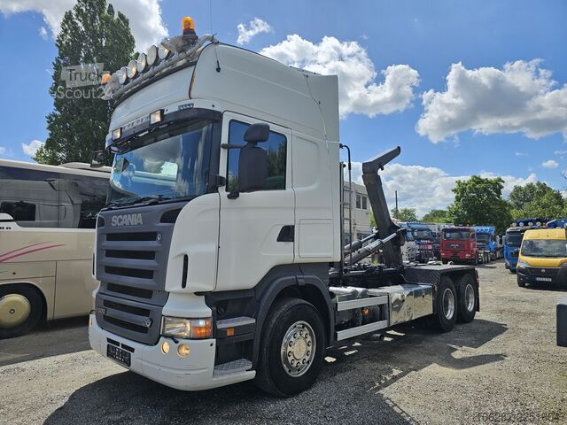 R500LB6X2 HHZ V8 lapu/ lapu ROBSON 6x4 3 pedāļi SCANIA R500LB6X2 HHZ V8 Blatt/Blatt