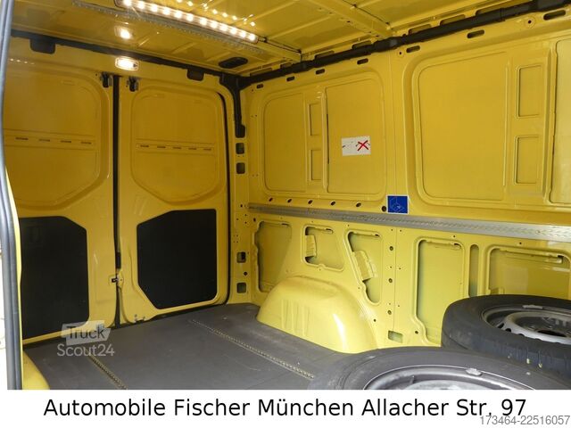 Fourgon tôlé MERCEDES-BENZ Sprinter III Kasten 316 CDI RWD Schwingsitz
