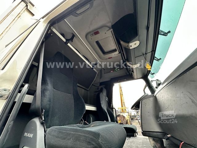 Platformas kravas automašīna ar tentu MAN TGM 18.340 4x2 Pritsche+Plane *Motorschaden*